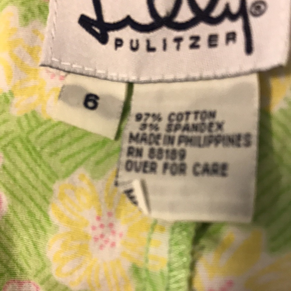 Lilly Pulitzer High Rise Capris - Picture 8 of 9